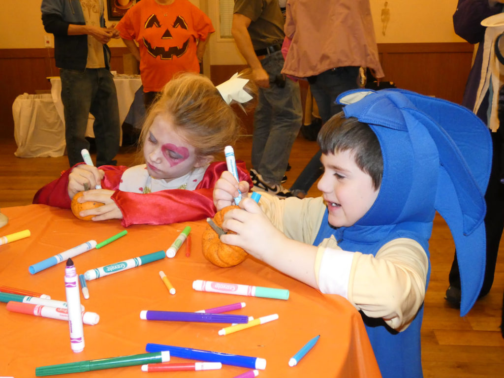 2020 halloween event shenandoah valley Shen Halloween Event Draws Crowd Despite Reports Of Cancellation The Shenandoah Sentinel 2020 halloween event shenandoah valley