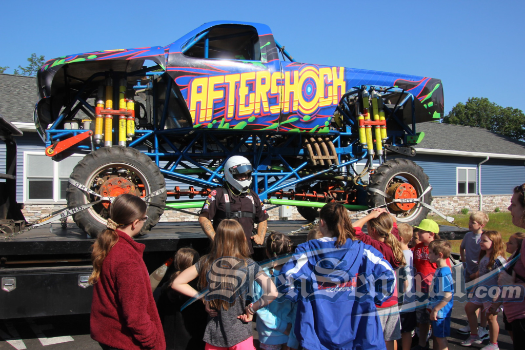 Early learning center students get upclose look at monster truck The Shenandoah Sentinel